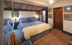 La Canonica Dei Fiori - Anna Fendi Country House